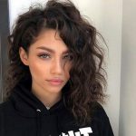 curly-hair-trends