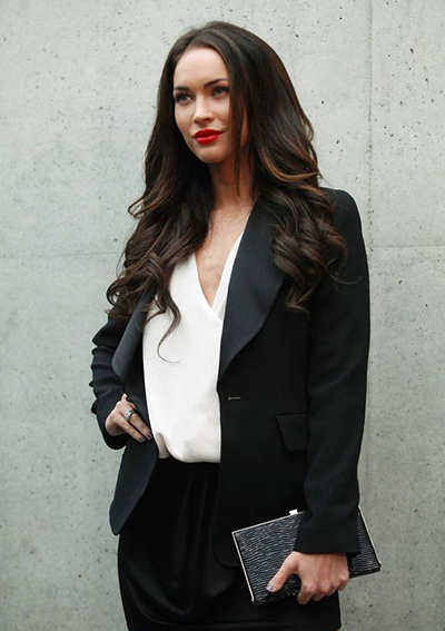 megan-fox-red-lipstick-smart-look