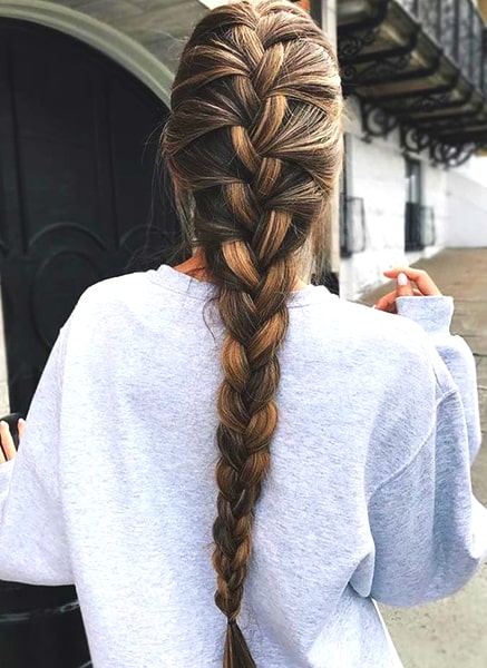 loose-braid-hairstyle