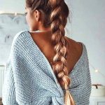 loose-messy-braid-hairstyle-min