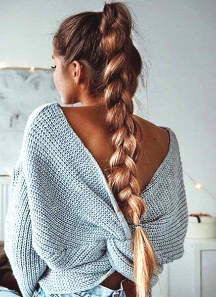 loose-messy-braid-hairstyle-min