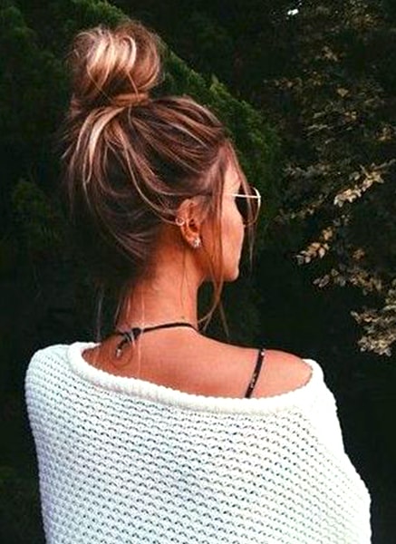 messy-bun-hairstyle