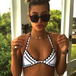 double-bun-summer-hairstyle