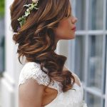 side-swept-wedding-hairs