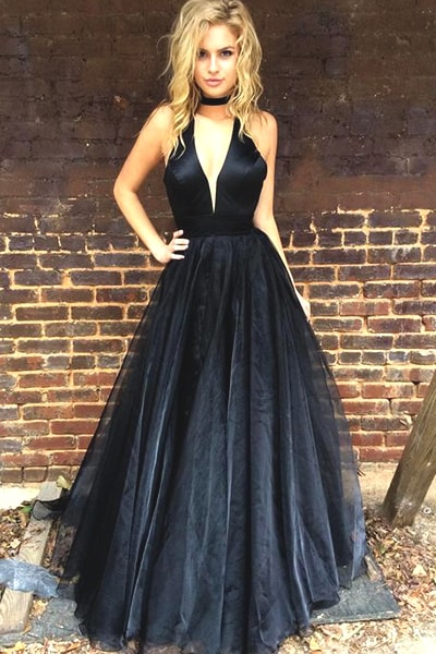 halter-v-neck-black-prom-dress