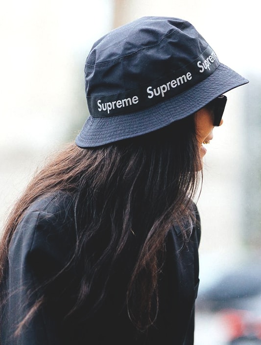 supreme-black-bucket-hat