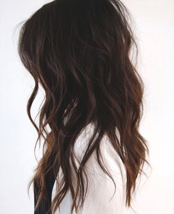 beach-waves-brunette-hair-min