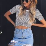 denim-skirt-striped-tshirt-outfit