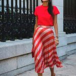 red-skirt-tshirt-outfit