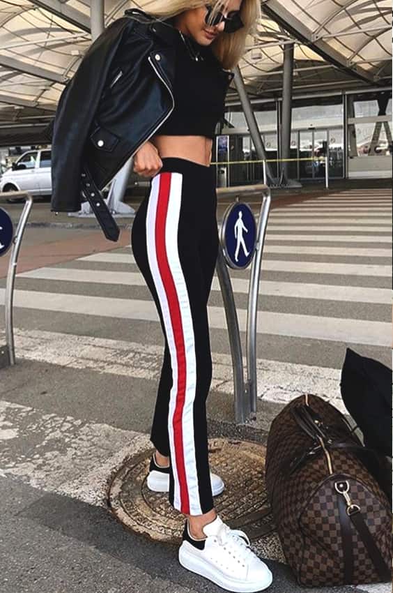 striped-black-pant-white-sneakers-outfit
