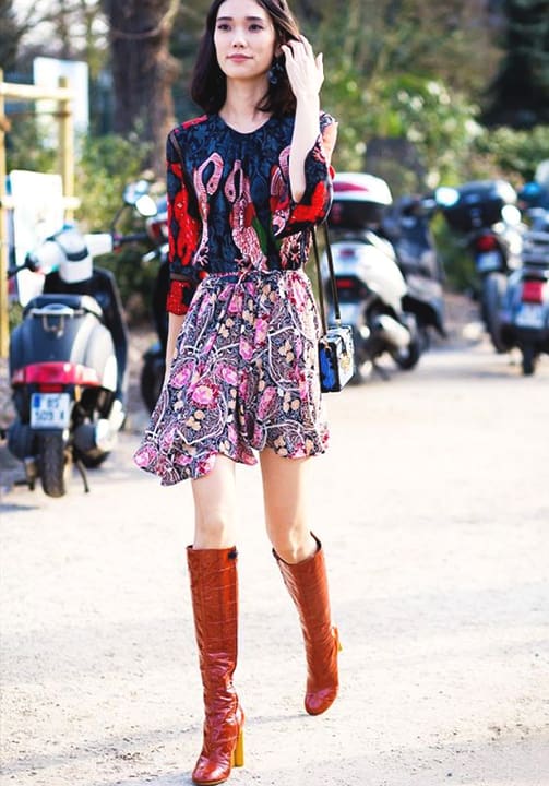 floral-printed-outfit-ideas-for-fall-min