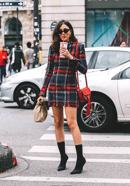 red-color-fashion-fall-2018-street-style-min