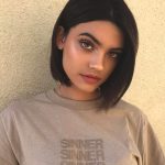 angled-bob-haircut-hairstyles-trend-fall-2018-min