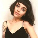 baby-bangs-haircut-hairstyle-trends-for-fall-2018-brunette-bob-haircut-min