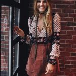 bohemian-suede-mini-skirt-boho-style-top-outfit