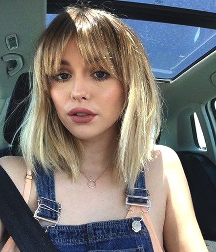 curtain-bangs-haircut-trend-hairstyle-ideas-for-fall-2018-min