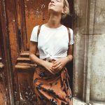 plain-white-tee-bohemian-long-skirt-outfit-idea-school-look