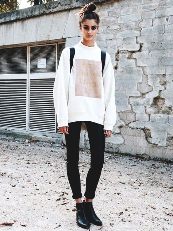 turtleneck-white-sweater-black-pant-fall-look-2018