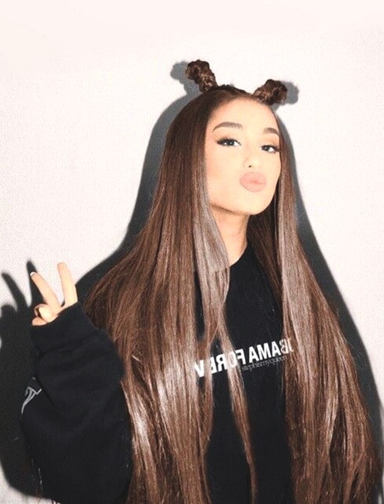 ariana-grande-half-up-double-bun-min