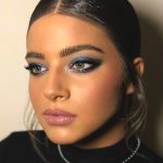 blue-smokey-eye-makeup-eyeliiner-min