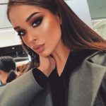 smoky-eye-makeup-eyeliner-look-min
