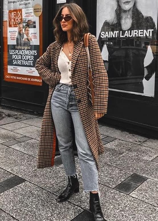 boyfriend-jeans-white-tee-and-checked-coat