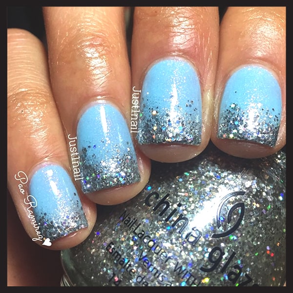 christmas-nail-art-design-ideas-blue-and-silver-glittery-nails-min