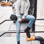 combat-boots-boyfriend-jean-outfit-min