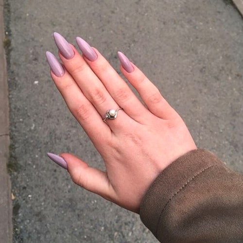 almond-shaped-nails-nail-art-trends-2019-min | Ecemella