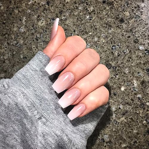 dip-manicure-2019-nail-art-trends-min