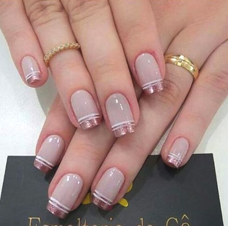 french-manicure-2019-nail-art-design-min