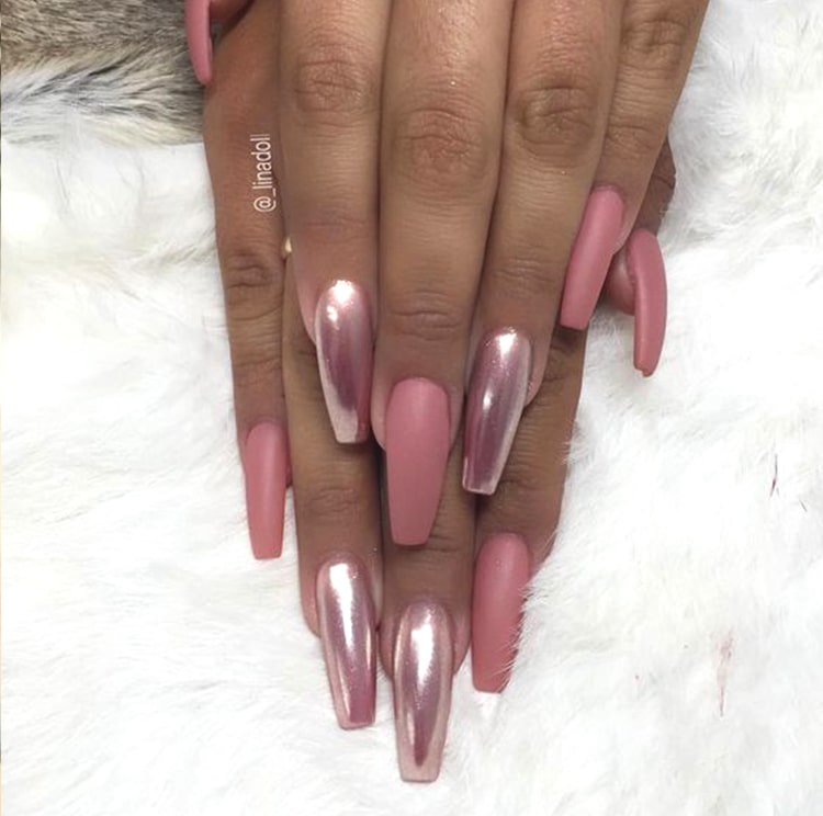 matte-rose-gold-nail-2019-nail-trend-min