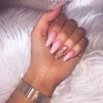 pink-gold-nail-art-design-min