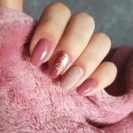 pink-rose-gold-nail-art-2019-nail-art-min