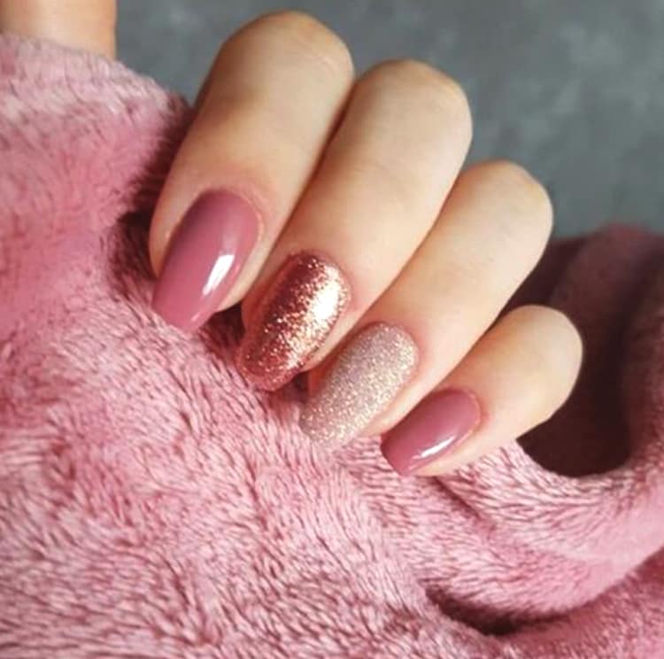 10 Elegant Rose Gold Nail Designs Ecemella