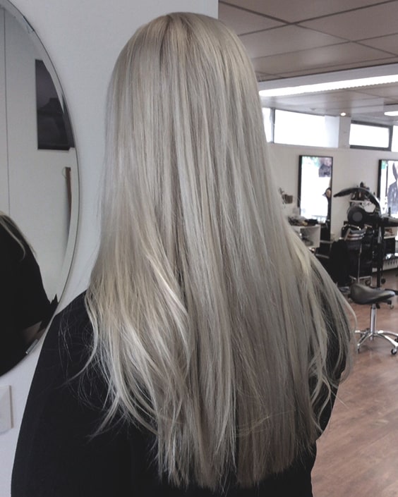 platinum-hair-color-2019-hair-color-trends