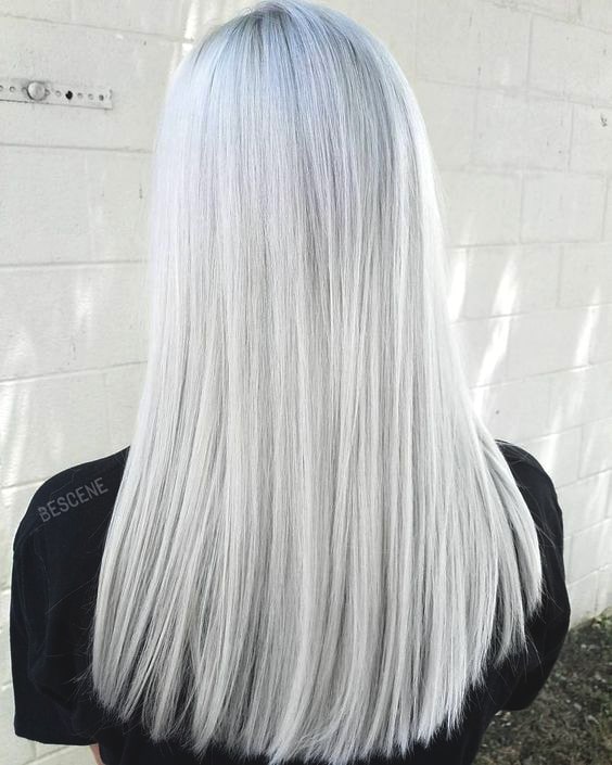 snow-bunny-blonde-hair-color-trend-2019-hairstyles