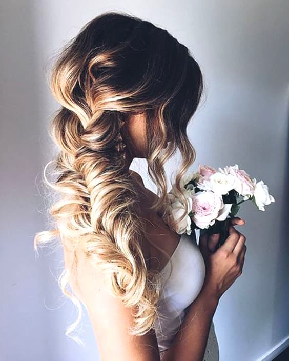 braided-side-swept-hairstyle-bridal-hair-min