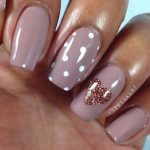 glittery-heart-nail-art-valentines-day-diy-nail-ideas-min