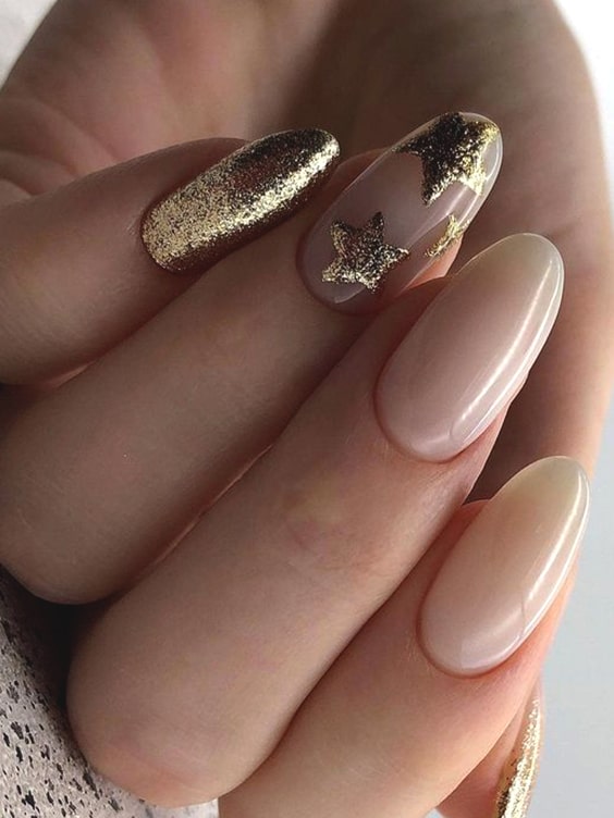 gold-starry-nail-design-idea-valentines-day-diy-nails-min