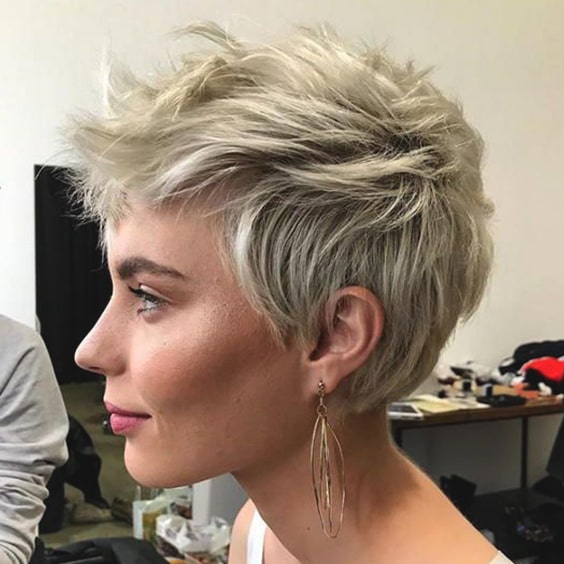 textured-pixie-haircut-2019-hair-trends-min