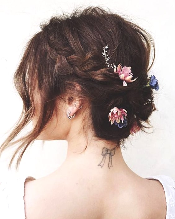 updo-hairstyle-ideas-for-short-hair-min