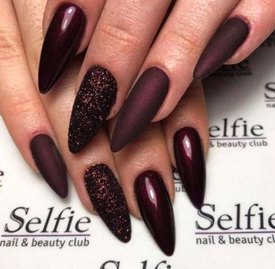 valentines-day-nail-polish-burgundy-nail-designs-min