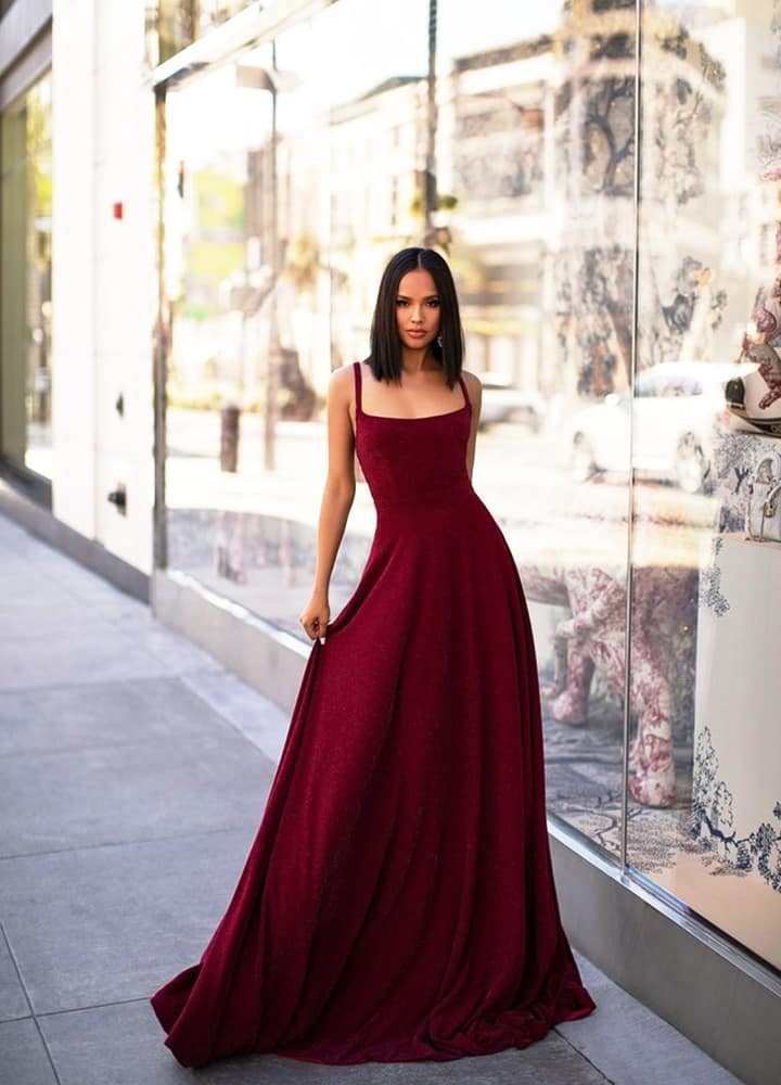 64 Fashionable Prom Dresses That Make You The Queen Of Prom Night