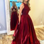 burgundy-prom-dress-look-min