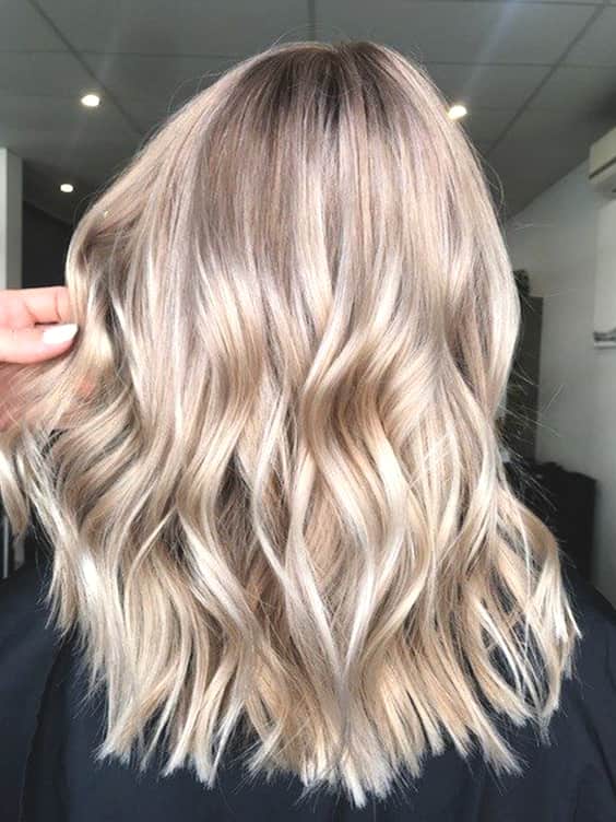 champagne-bronde-hair