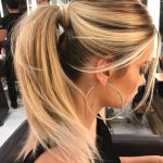 classy-pony-hairstyle-ideas-medium-hair-lenght-min