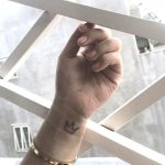 crown-tattoo-design-min