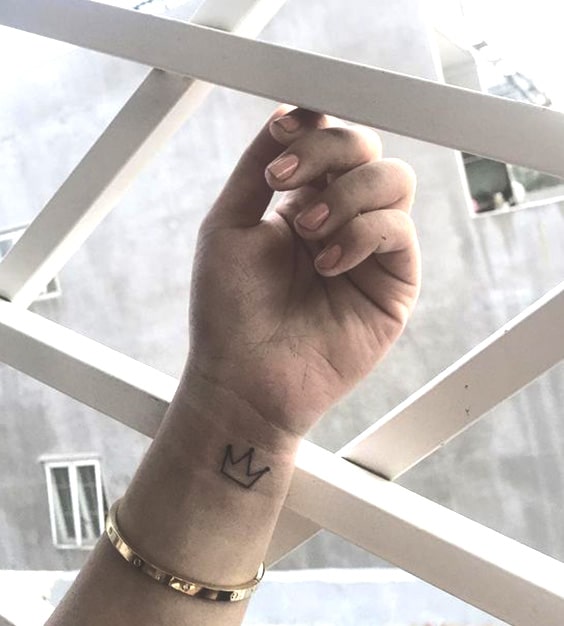 77 Cute And Minimalist Small Tattoo Ideas for Women