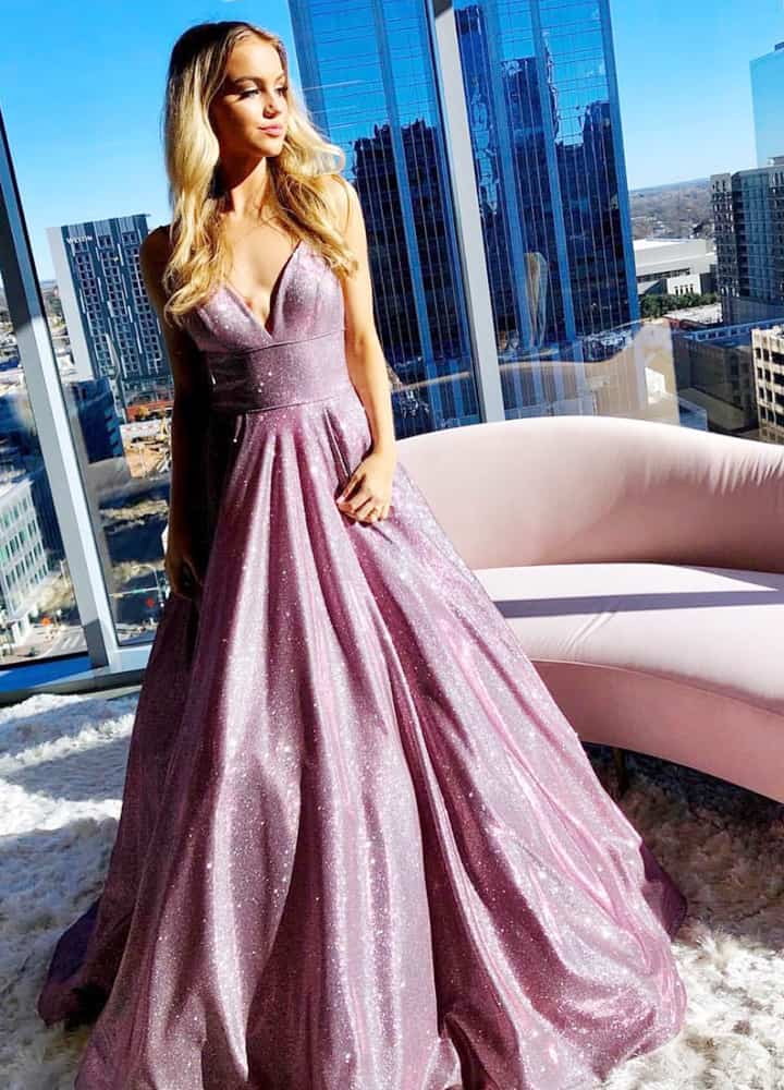 63 Fashionable Prom Dresses That Make You The Queen Of Prom Night